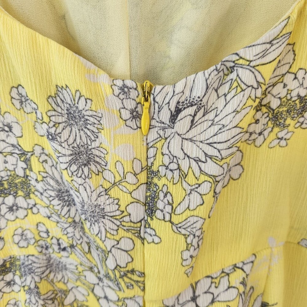 Lush Lemonade Yellow Floral Chiffon Sleeveless Romper Women's M - Picture 6 of 9